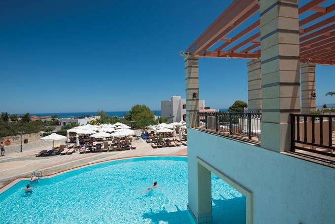 /Creta_Maris_Beach_Resort.jpg